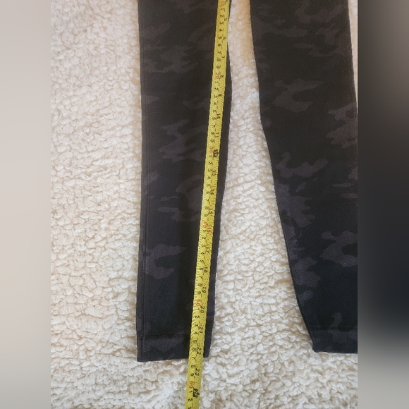 NWT SPANX $68 LOOK AT ME NOW LEGGINGS - Picture 5 of 6